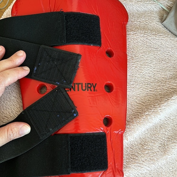 Century Martial Arts shin pads, adult small, red, excellent condition, no odour - Picture 5 of 8